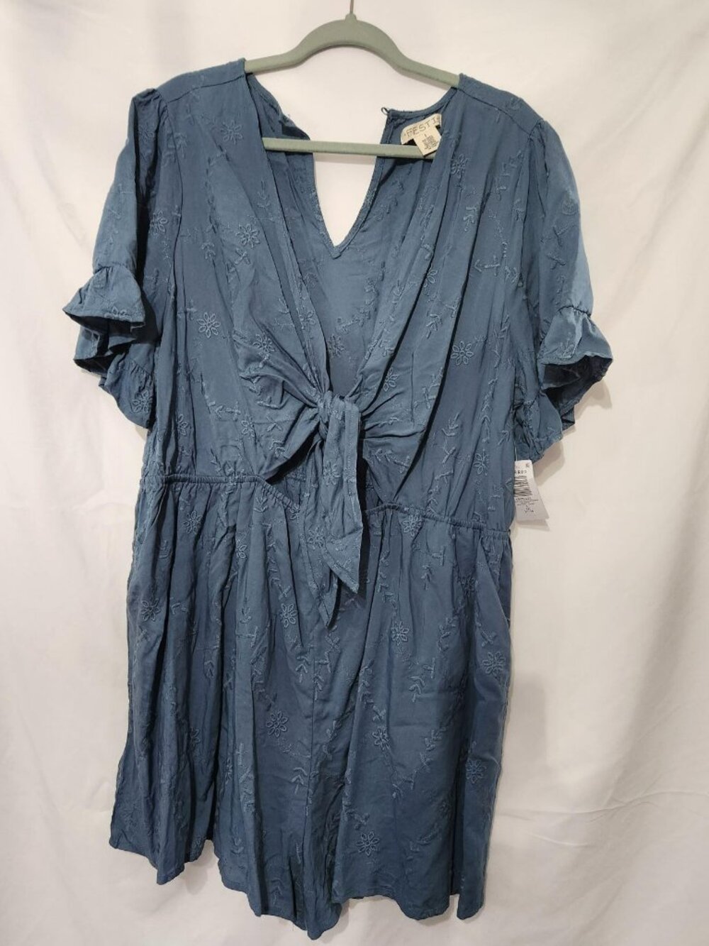 NWT Torrid Festi Flutter Sleeve Romper Bluefin Size 1